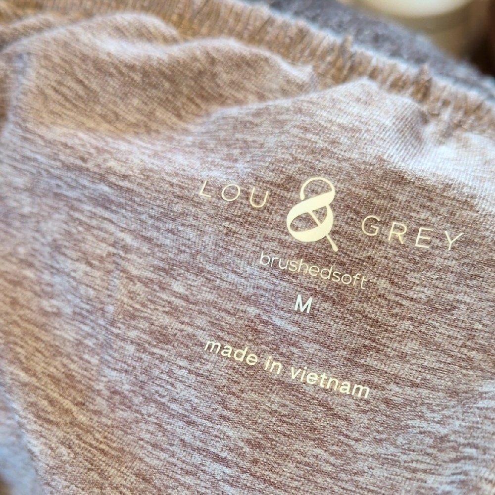 Lou & Grey Heathered Soft Top